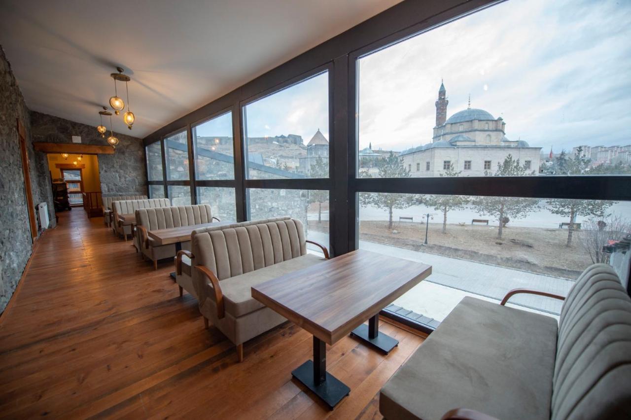 Ahiska Palas Otel Kars Exterior foto